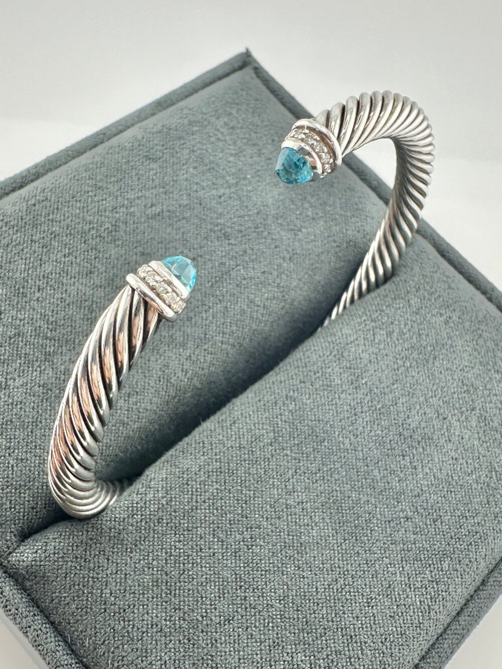 David Yurman Cable Cuff w/ Blue Topaz & Pavé White Diamonds - 5mm - Medium - Picture 11 of 15